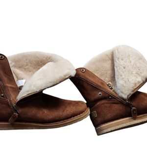 RJ’s Fuzzies Trixie Genuine Sheepskin Suede Convertible Ankle Boots Womens L11